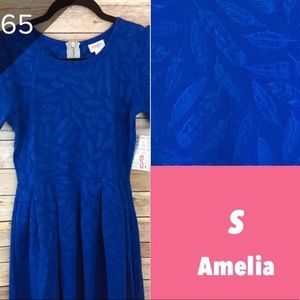 LuLaRoe Amelia Pleated Dress w/pockets